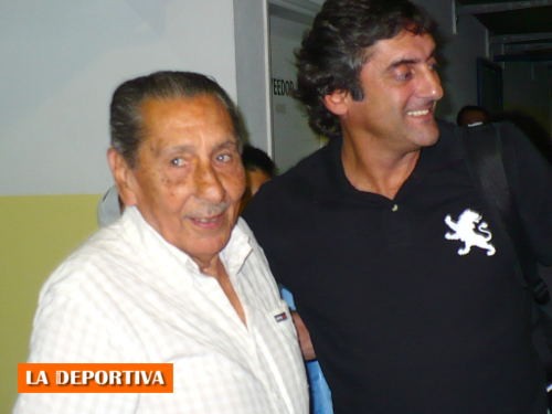 Alcides Ghiggia junto a Enzo Francescoli